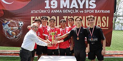 19 Mayıs Futbol Turnuvası Sona Erdi