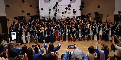 199 hemşire mezun oldu