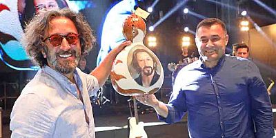 20. Alanya Uluslararası Turizm ve Sanat Festivali'ne Fettah Can damgası