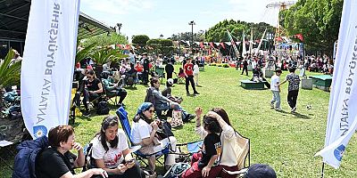 23 Nisan Çocuk ve Uçurtma Festivali bayram coşkusuyla yaşanıyor