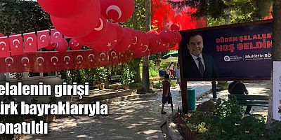 30 Ağustos coşkusu Düden Şelalesi’ne taşındı