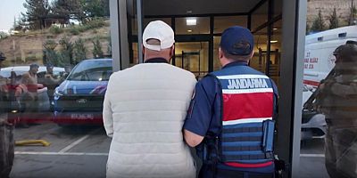 30 İlde DEAŞ Terör Örgütüne Yönelik Düzenlenen Operasyonlarda 104 Şüpheli Yakalandı
