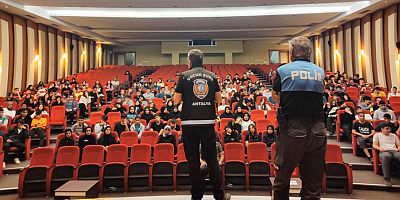 37 Okulda “Güvenli Okullar” Projesi Kapsamında Öğrencilere Seminer Verilmeye Devam Ediyor
