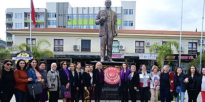 8 Mart Dünya Kadınlar Günü dolayısıyla Kemer’de tören düzenlendi