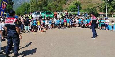 Adrasan - Olimpos Sahilinde Sıfır Atık Projesi kapsamında Çevre Temizliği Etkinliği