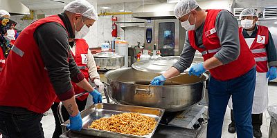 Afetzedelere 131 milyon kişilik beslenme desteği