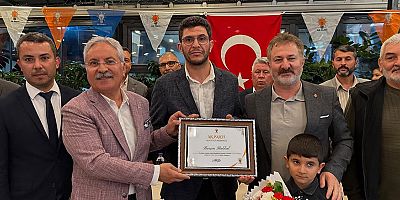 AK Parti Kepez’den mahalle başkanlarına coşkulu tören