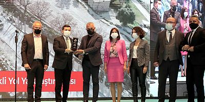 Akdeniz Belediyeler Birliği'nden Manavgat Belediyesi'ne ödül