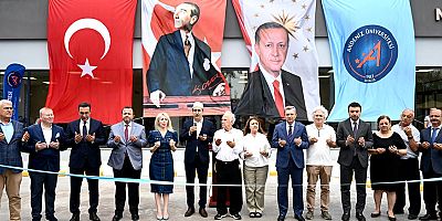 Akdeniz Üniversitesi Nöroloji Polikliniği yeni hizmet binası açıldı