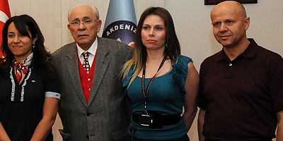 Akdeniz Üniversitesi Rahim Nakli Kongresi’ne ev sahipliği yapacak
