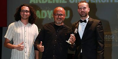 AKDENİZUNIFM En İyi Üniversite Radyosu Seçildi