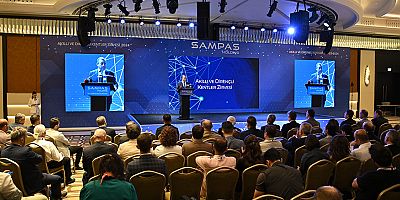 Akıllı ve Dirençli Kentler Zirvesi'nde şehirlerin geleceği ele alındı