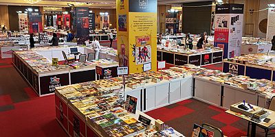 Akra Kitap Günleri kitapseverleri buluşturmaya devam ediyor