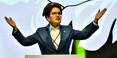 Akşener: Cumhuriyetimizin ikinci asrına güneş gibi doğmaya hazır mısınız?