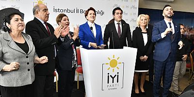 Akşener, öğretmenlerle bir araya geldi