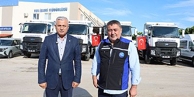 Aksu Belediyesi araç filosunu güçlendirmeye devam ediyor: Filoya 6 yeni araç daha katıldı