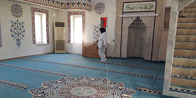 Aksu'da camiler ibadete hazırlanıyor