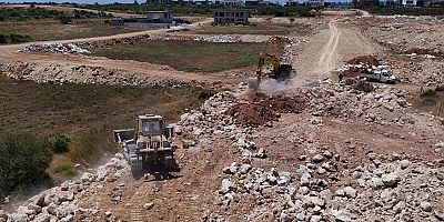Aksu'da ulaşım altyapısı güçleniyor: Yeni imar yolu çalışmaları devam ediyor