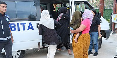 Aksu'da zabıta ekiplerinden dilenci denetimi