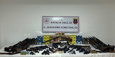 Aksu İlçesinde Ruhsatsız Silah Operasyonu