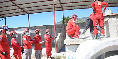 AKUT, Türkiye genelindeki depremlere Alanya'da hazırlanıyor