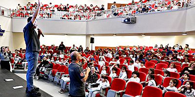 AKUT VAKFI çocuk ve gençlerin afetlere karşı dirençliliğini destekliyor