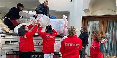 AKUT Vakfı'nın deprem bölgelerine yardım sevkiyatı aralıksız sürüyor