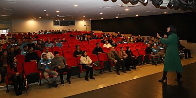 Alanya Belediye personeline yönelik eğitimler sürüyor