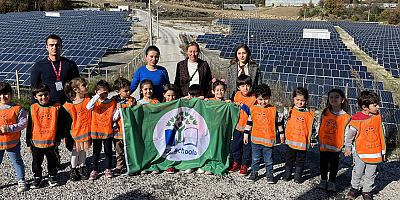 Alanya Belediyesi Güneş Enerji Tesisi'ne minik çevrecilerden ziyaret