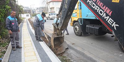 Alanya Belediyesi'nden şehir merkezinde hummalı çalışma