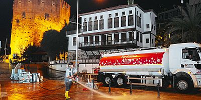 Alanya Belediyesi'nden yoğun temizlik mesaisi