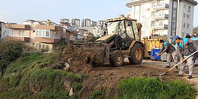 Alanya Belediyesi'nin dört koldan mesaisi sürüyor