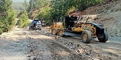 Alanya’da kırsal mahalle yollarına yaz bakımı