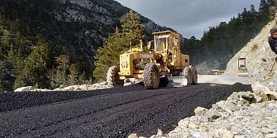 Alanya’da kırsal yollarda bakım-onarım