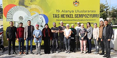 Alanya'da öğrenciler sanatla tanışıyor