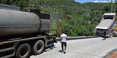 Alanya’da Orhan- Karamanlar yolu asfaltlanıyor