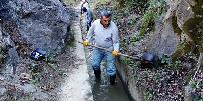 Alanya’da sulama kanalları temizleniyor