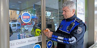 Alanya'da tarihi geçmiş bebek maması ve süt satan 2 zincir markete mühür