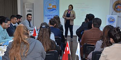 Alanya Gençlik Çalıştayı’nda sorunlar masaya yatırıldı