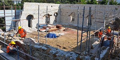Alanya Gülevşen Camii’nin restore çalışmaları sürüyor