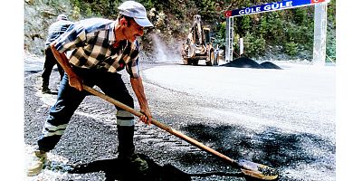 Alanya kırsalında yol bakım ve onarım çalışması