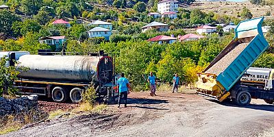 Alanya'nın yüksek kesimlerinde asfalt çalışmaları sürüyor