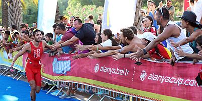 Alanya Türkiye Kupası ve 30. Yıl Nostalji Triatlonu 1-3 Ekim tarihleri arasında yapılacak