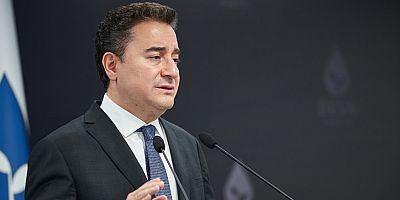 Ali Babacan: ‘Dış politikada yalpalama devri sona ermeli’