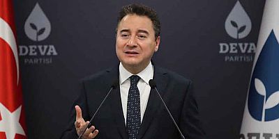Ali Babacan: ‘Hekimler göçü yaşıyoruz’