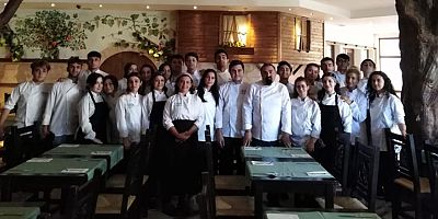 ALKÜ Aşçılık öğrencileri Avrupa'da staj görüyor