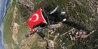 ALKÜ'de çocuklar gökyüzü ile buluştu