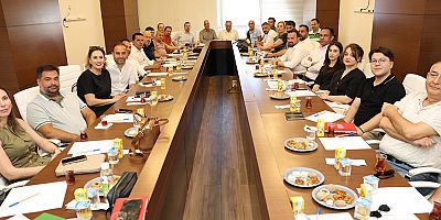 ALKÜ'de turizmin geleceği konuşuldu