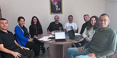 ALKÜ'den badminton farkı