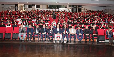 ALKÜ geleceğin üniversitelileriyle buluştu